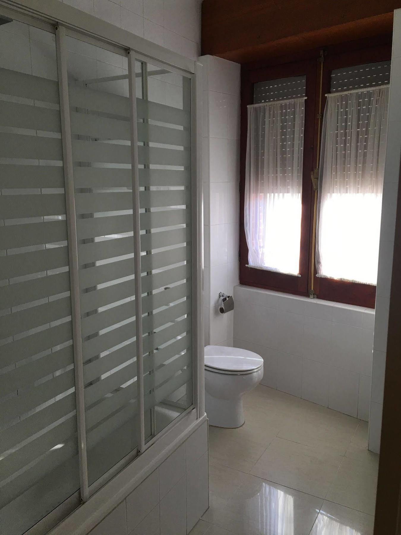 Hostal Cervantes Valdemoro Exterior photo